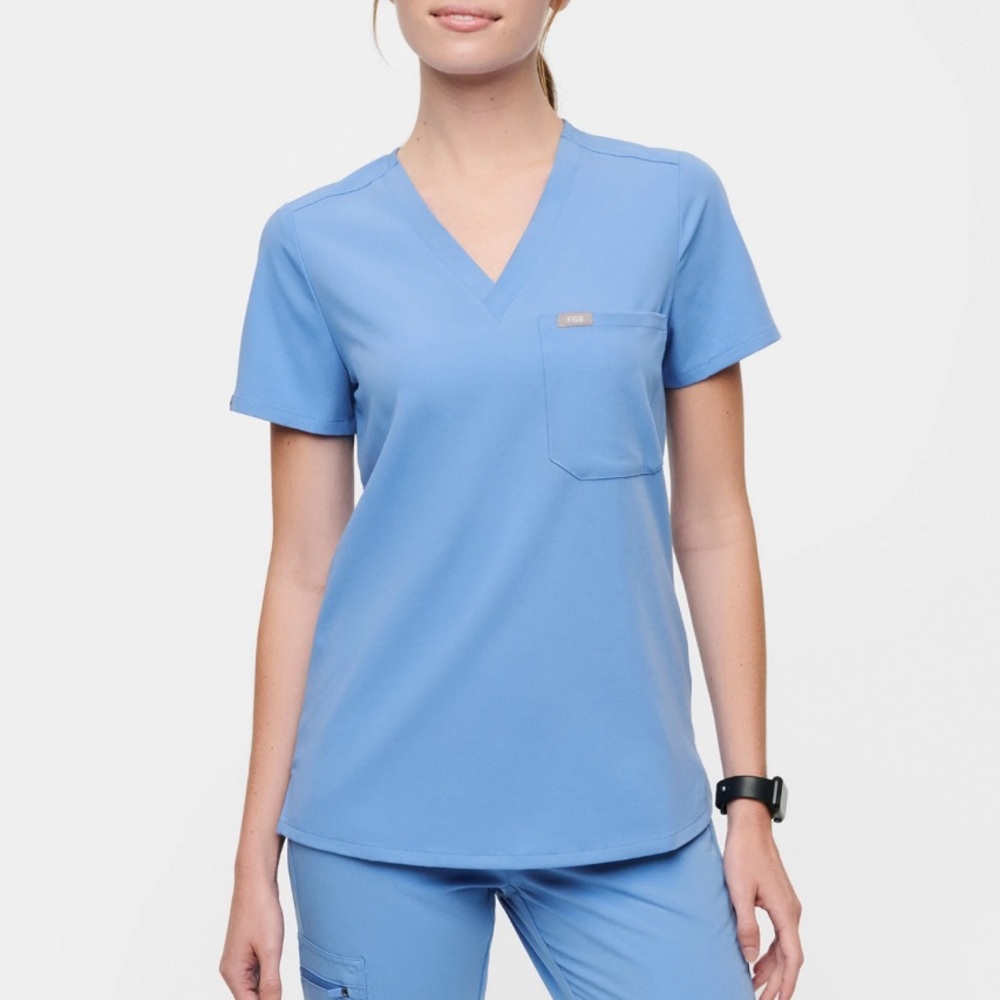 FIGS Catarina One- pocket Scub Top in Ceil Blue